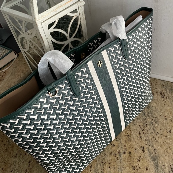 New Tory Burch large tote & full size wallet 🎉 - Picture 9 of 10